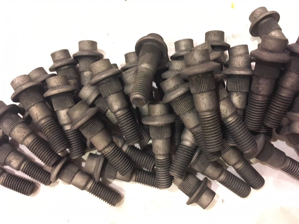 Відновлення дисків BBS RC 041 (частина 2, болти) 2