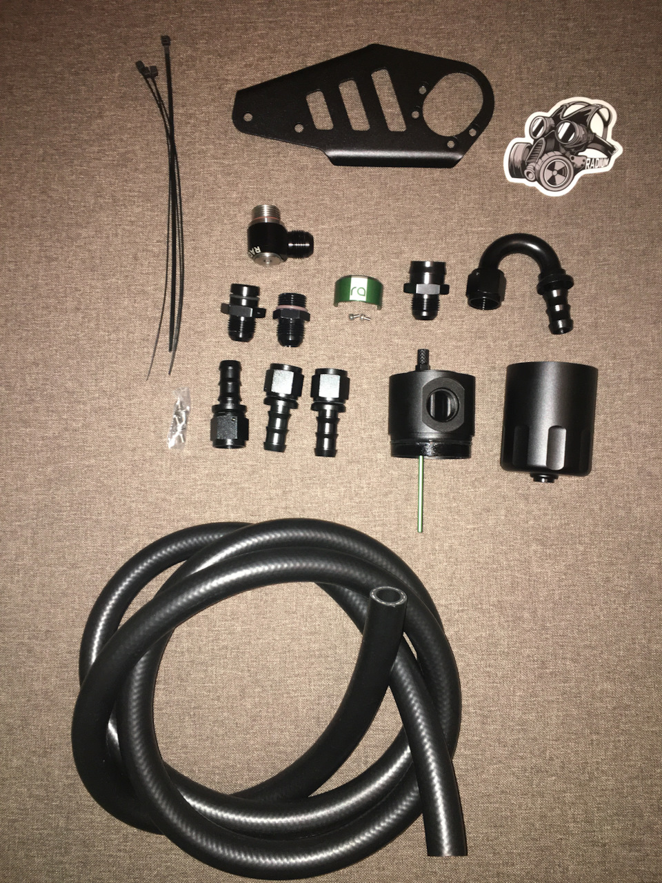 Довгоочікуваний і корисний девайс Radium Catch Can Kit 3
