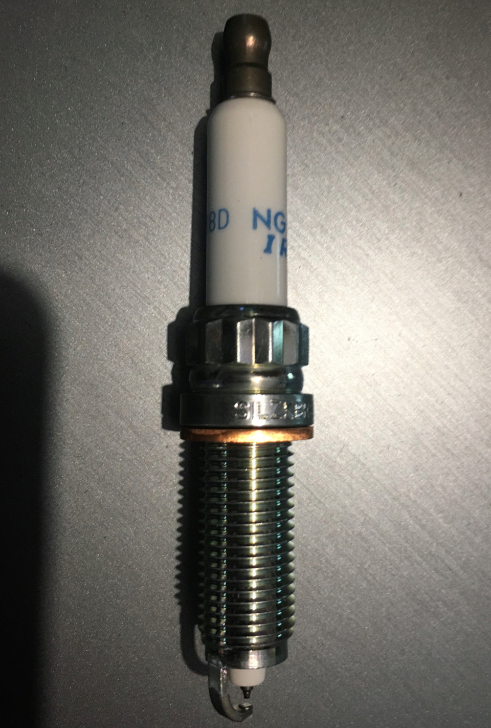 Свічки NGK 97506, пара форсунок і всього потроху 4