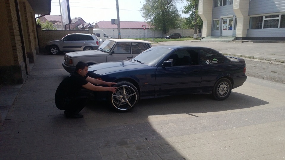 продовжуються болючі пошуки дисків. 2