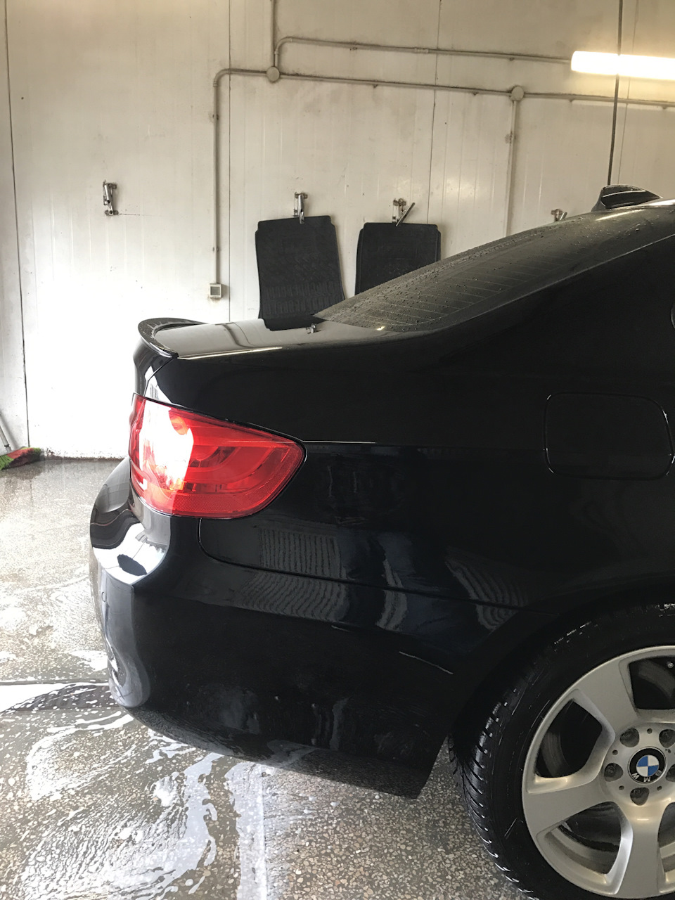 Lip spoiler like m3 3