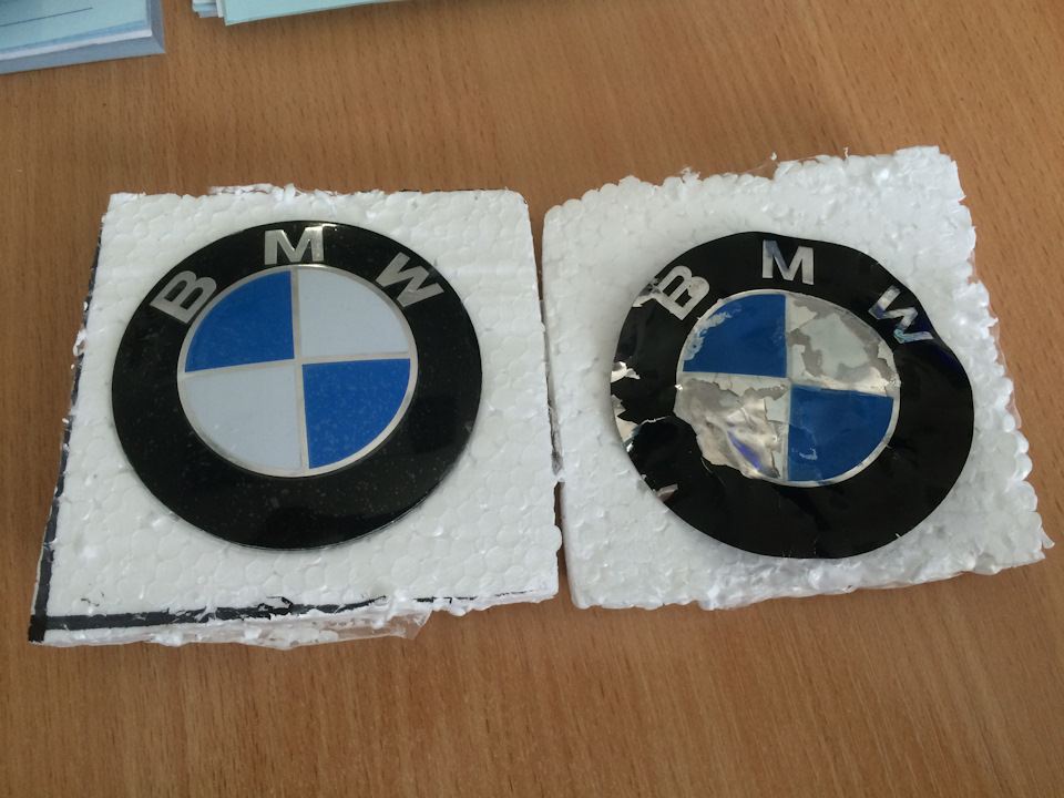Оновив знаки на багажнику BMW 1