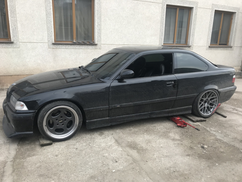 М дзеркала 1