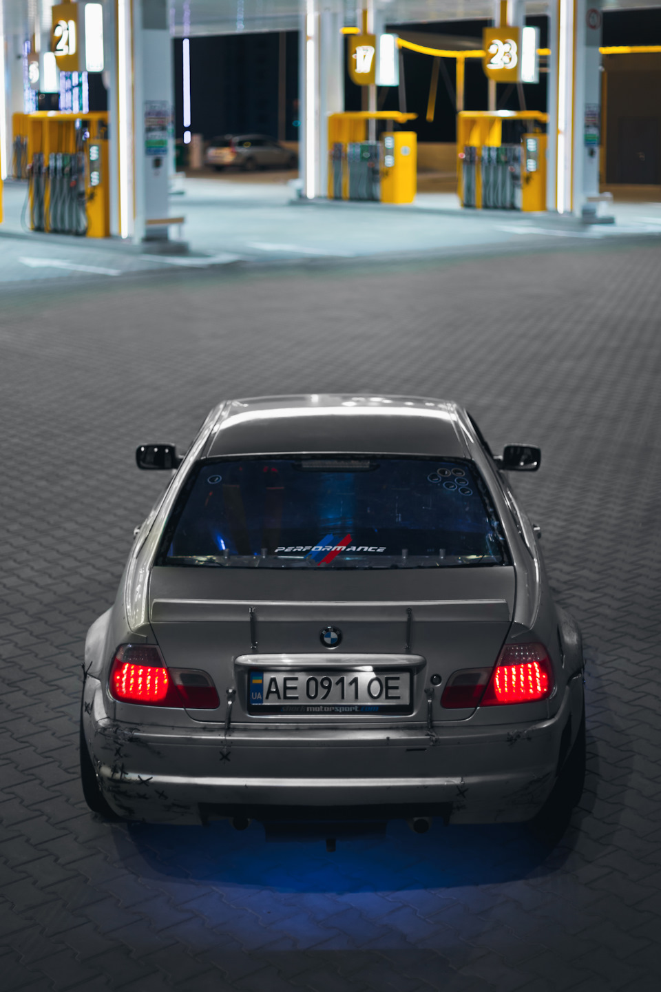 Нічні фото BMW E46 DTM Drift Car 2