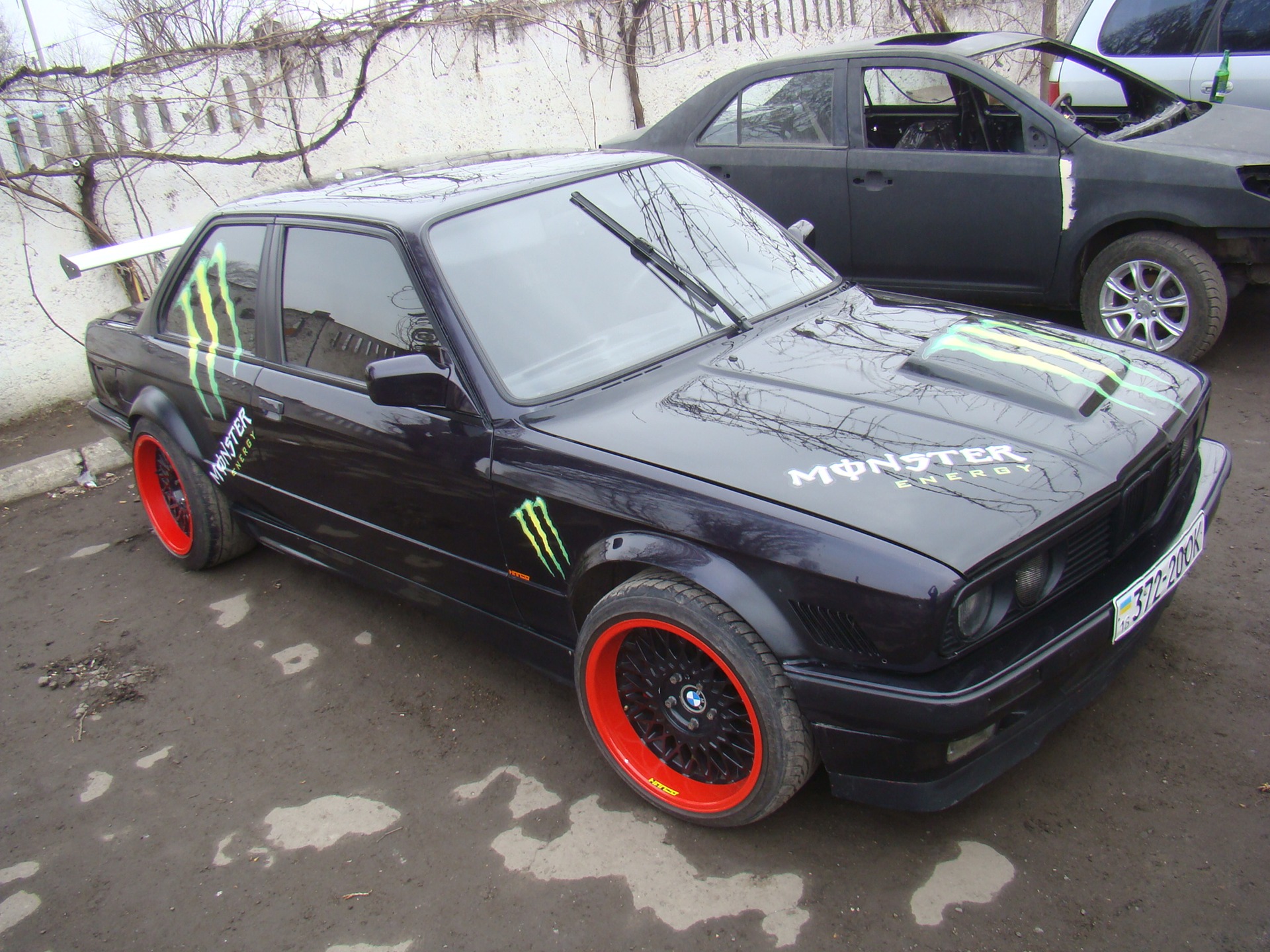 MONSTER ENERGY 4