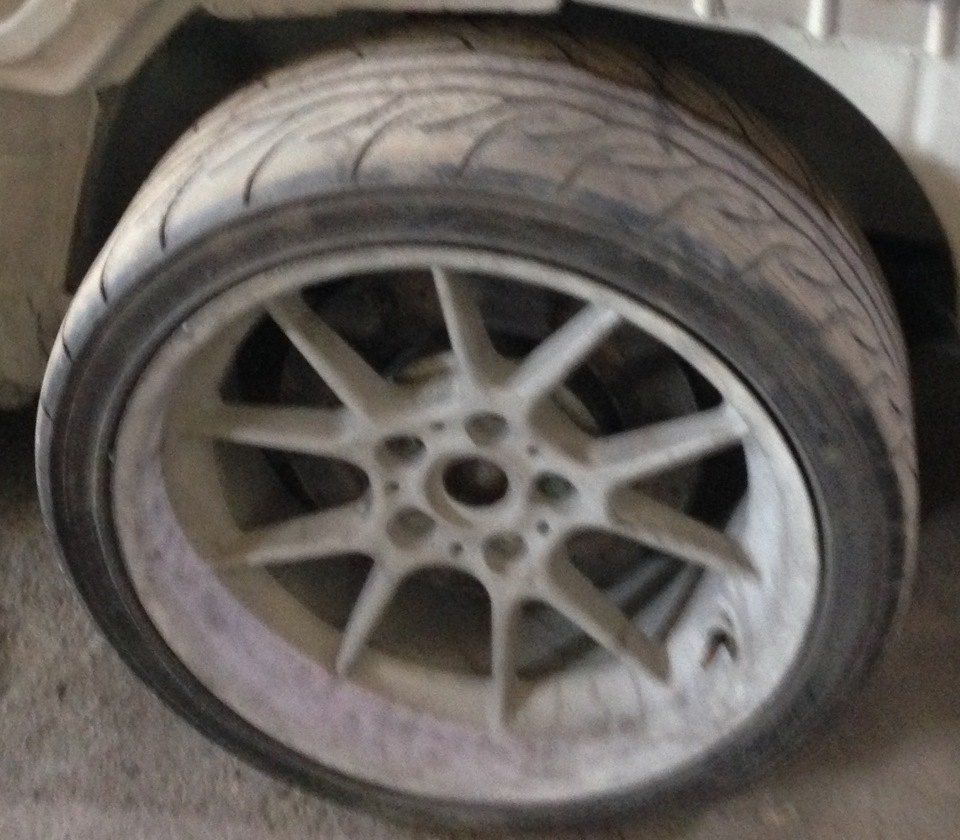 Продам свої легендарні BBS RK r18 5x120 8.5j полиці 5