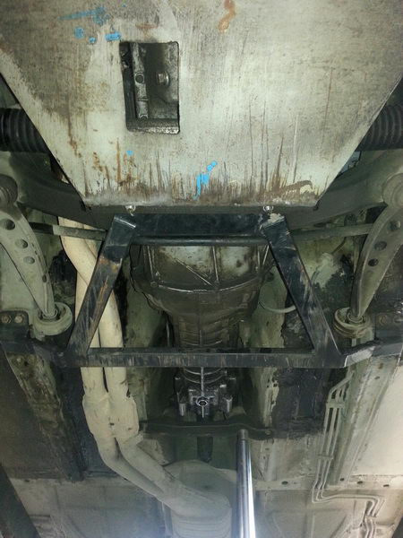 Нижня передня розпірка e30 5