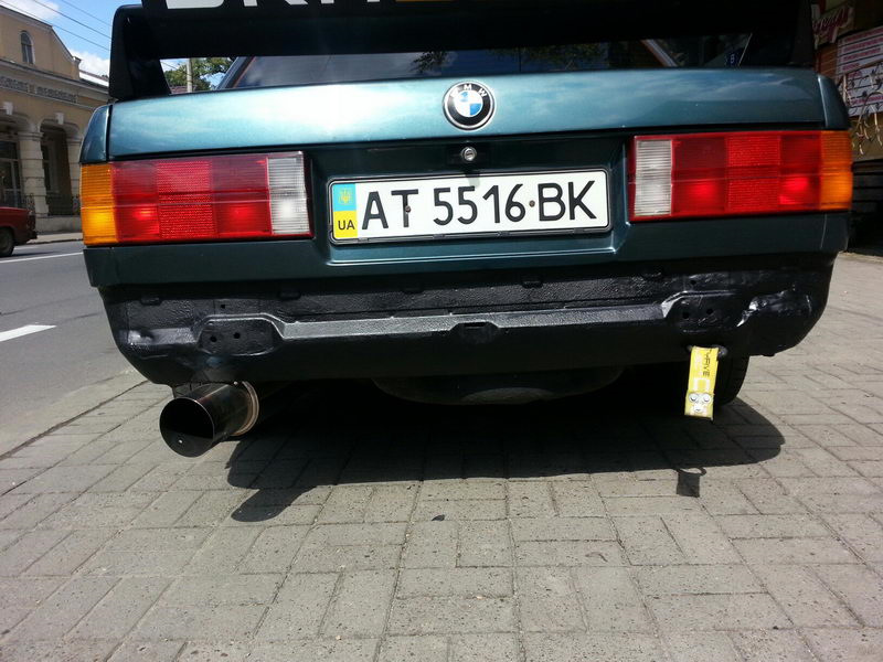 Встановлення заднього бампера M3 Evolution II 4
