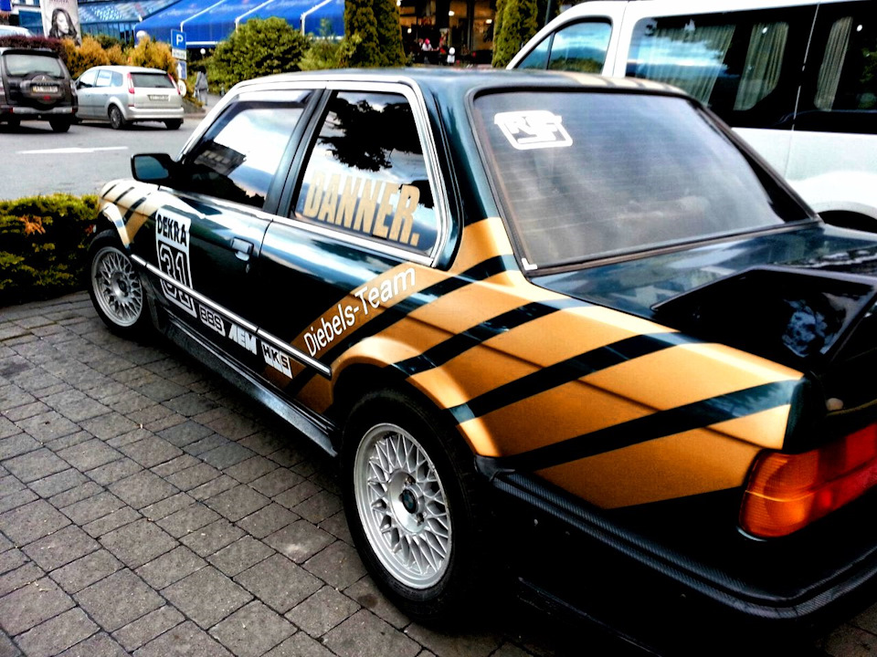 Веніл DTM e30 Diebels Alt Частина #1 4
