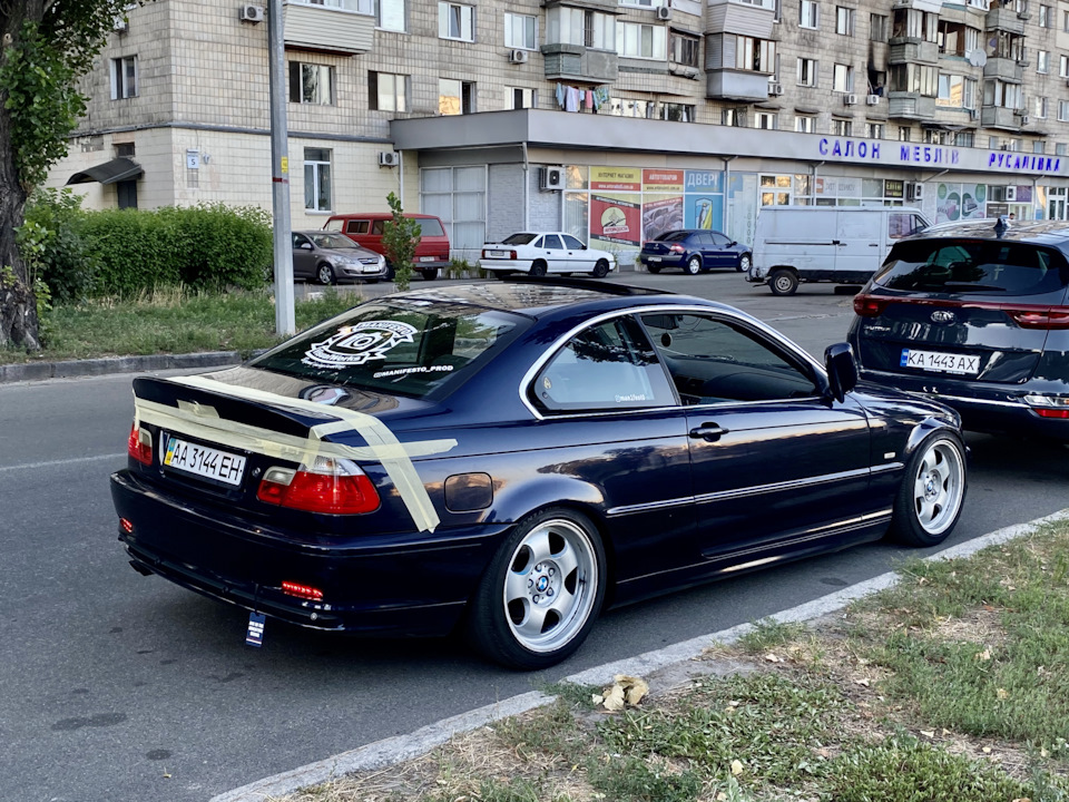 Ducktail, габарити в задніх катафотах 4