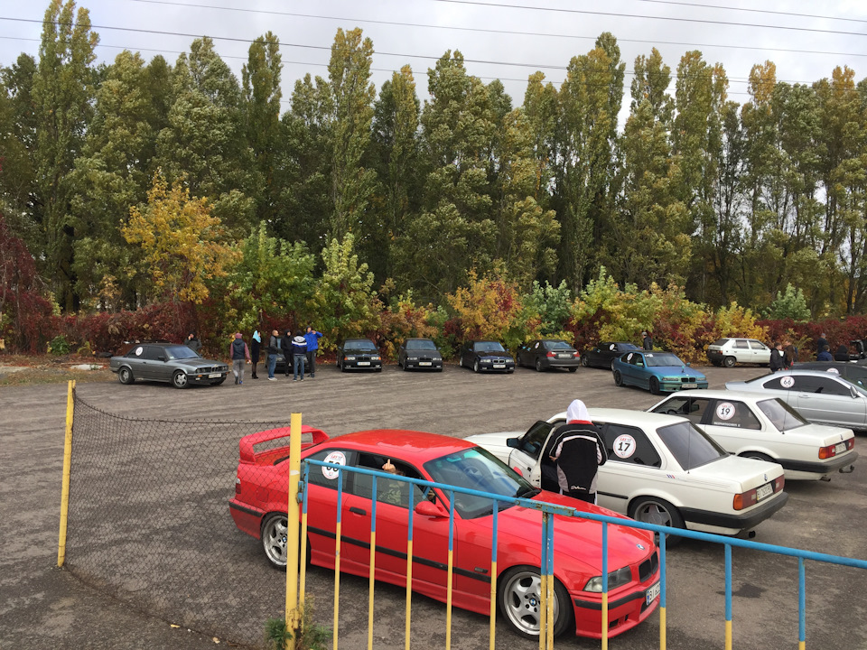 Звіт з BMW Time Attack потрапив на тумбу. 1