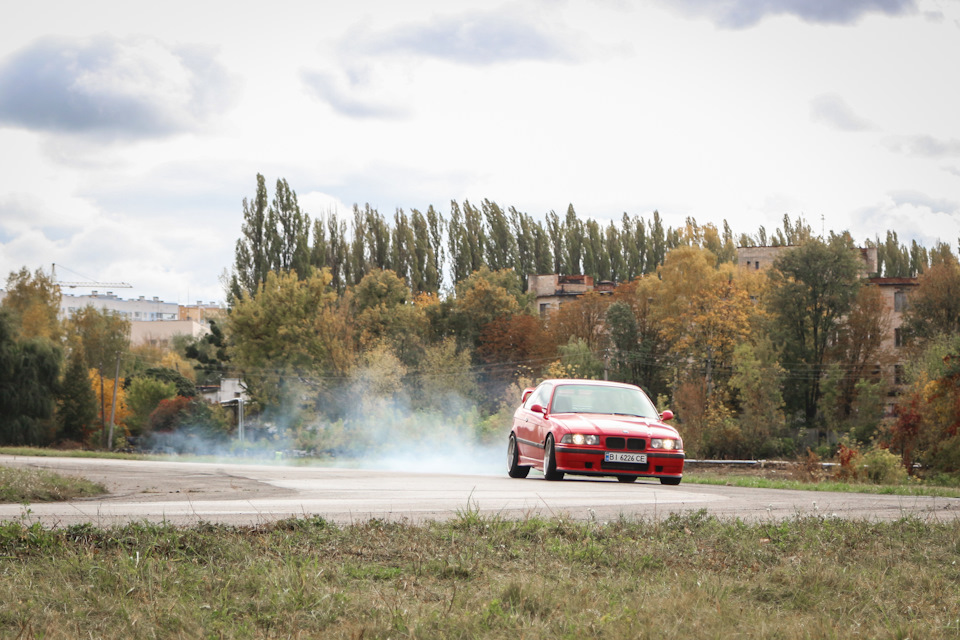 Звіт з BMW Time Attack потрапив на тумбу. 3