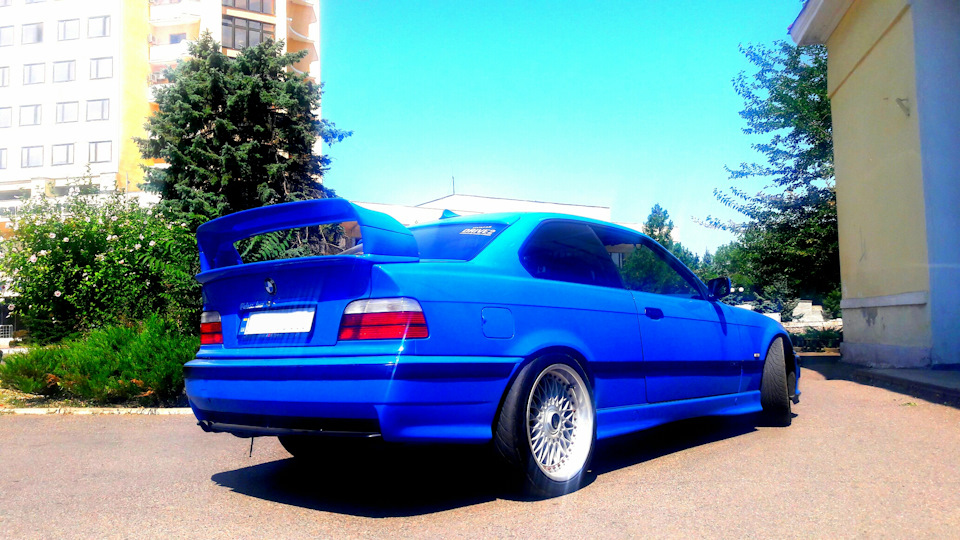 установка gt спойлера 5