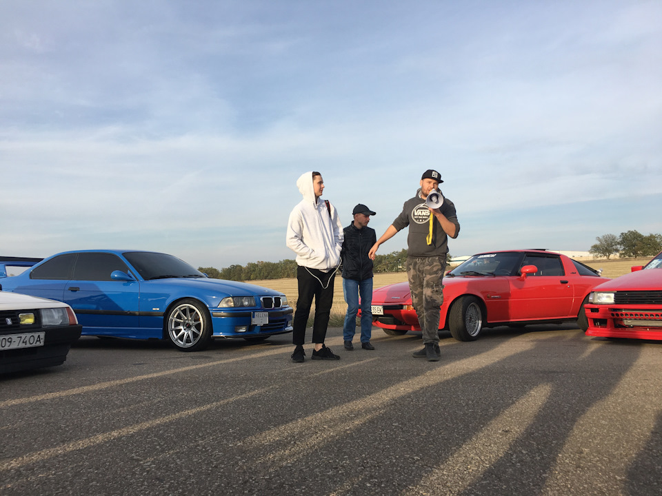 Виставка bornincar 5