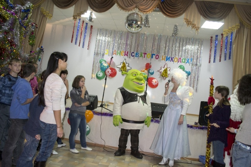 поїздка до дитбудинку 1