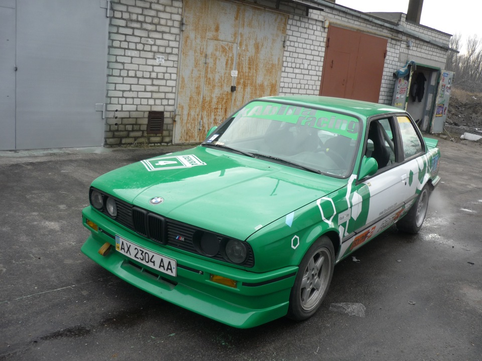 спойлер, дзеркала m3, дифузор, вихлоп 3