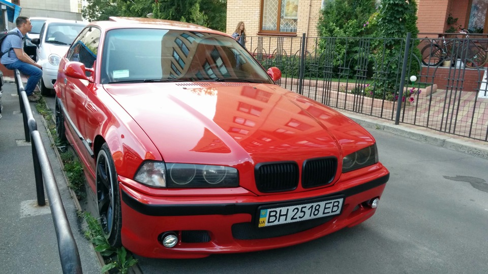 Продам бампер 1