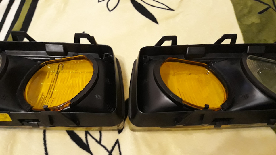 №46 Yellow Glass Edition 5