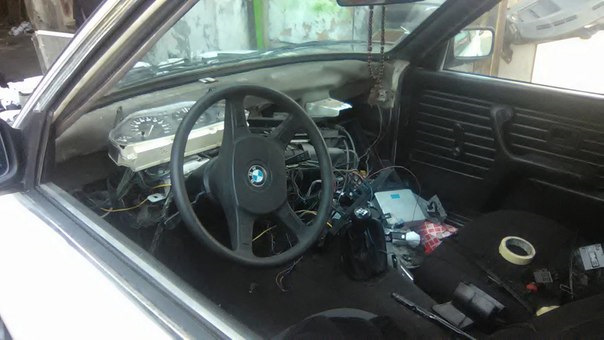 салон) 3