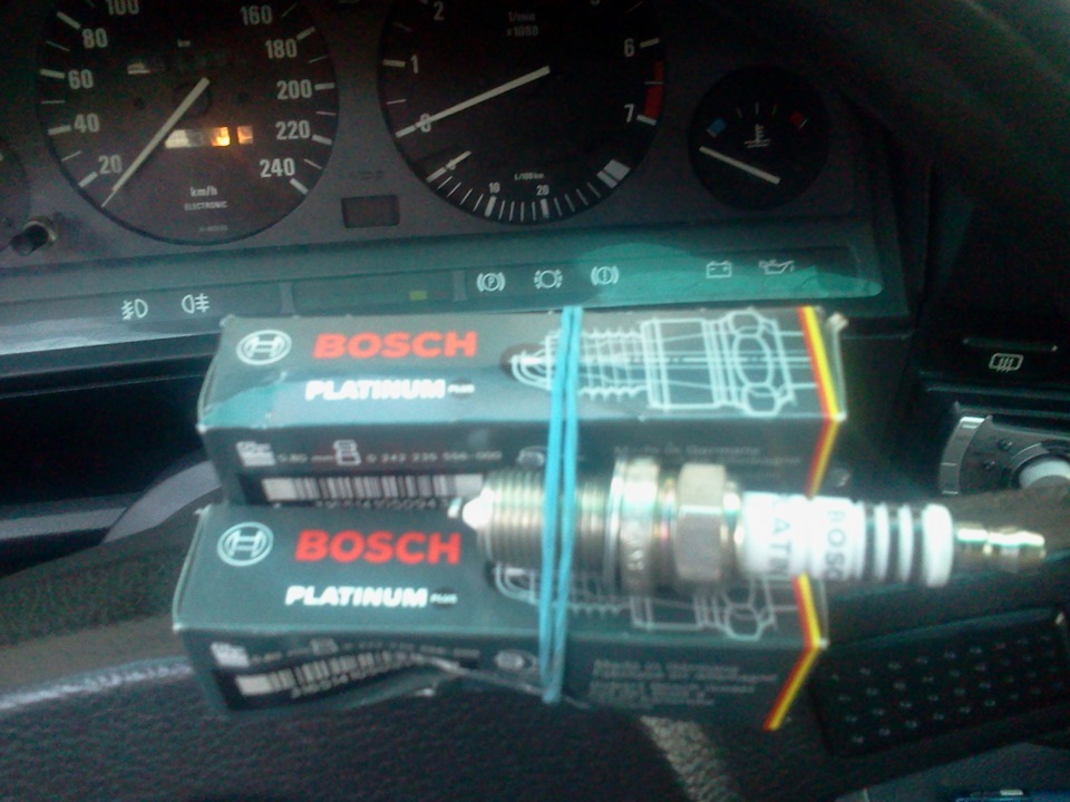 Свічки BOSCH platinum 3