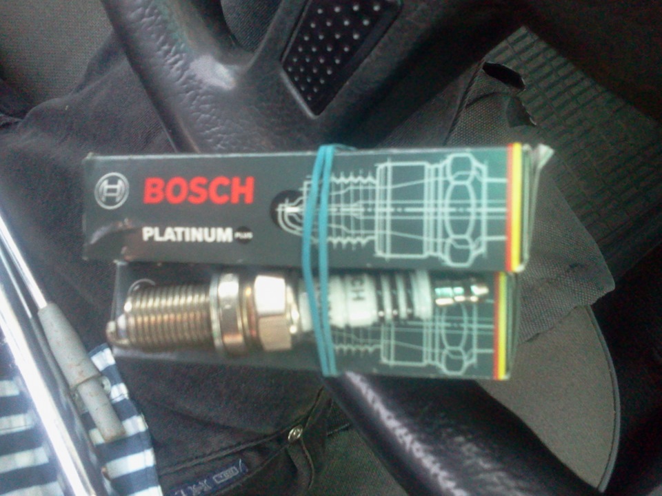 Свічки BOSCH platinum 1