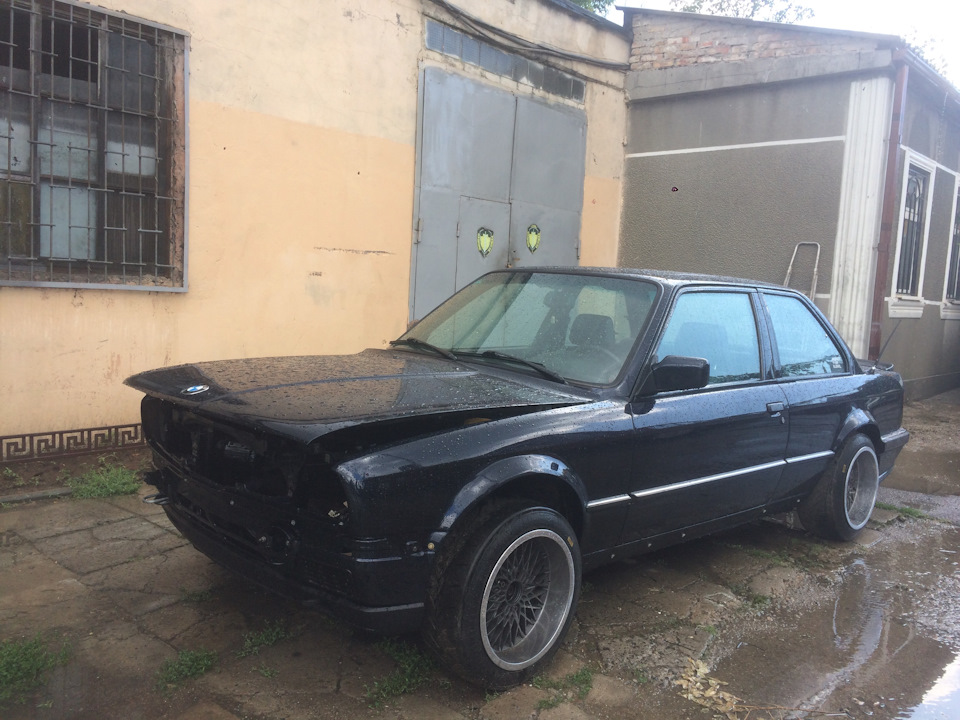 Продам кузов е30 купе 1985р. 1