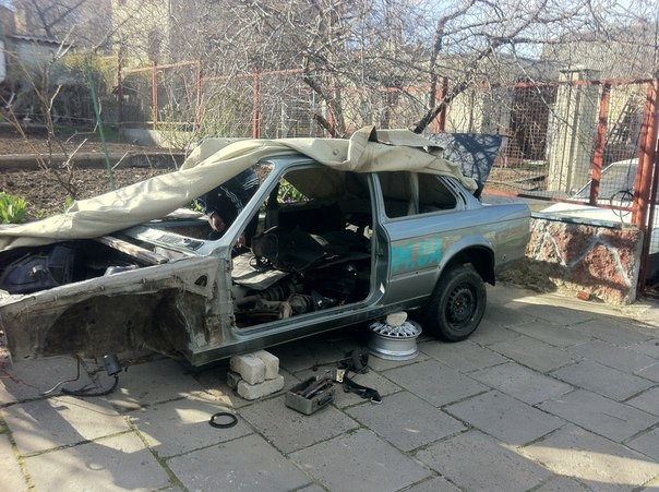 Підгон другана, дрібниця з донора. Донор 200 уе на продаж. 1