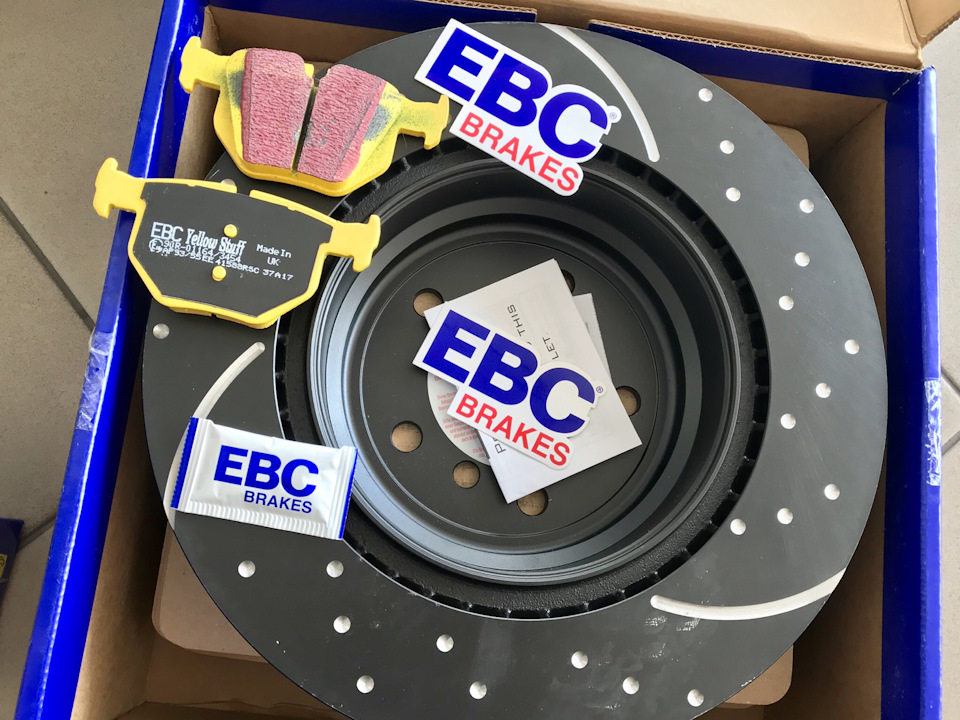 Нові задні гальмівні диски EBC 4