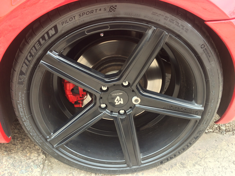 Задні літні Michelin Pilot Sport 4S 1