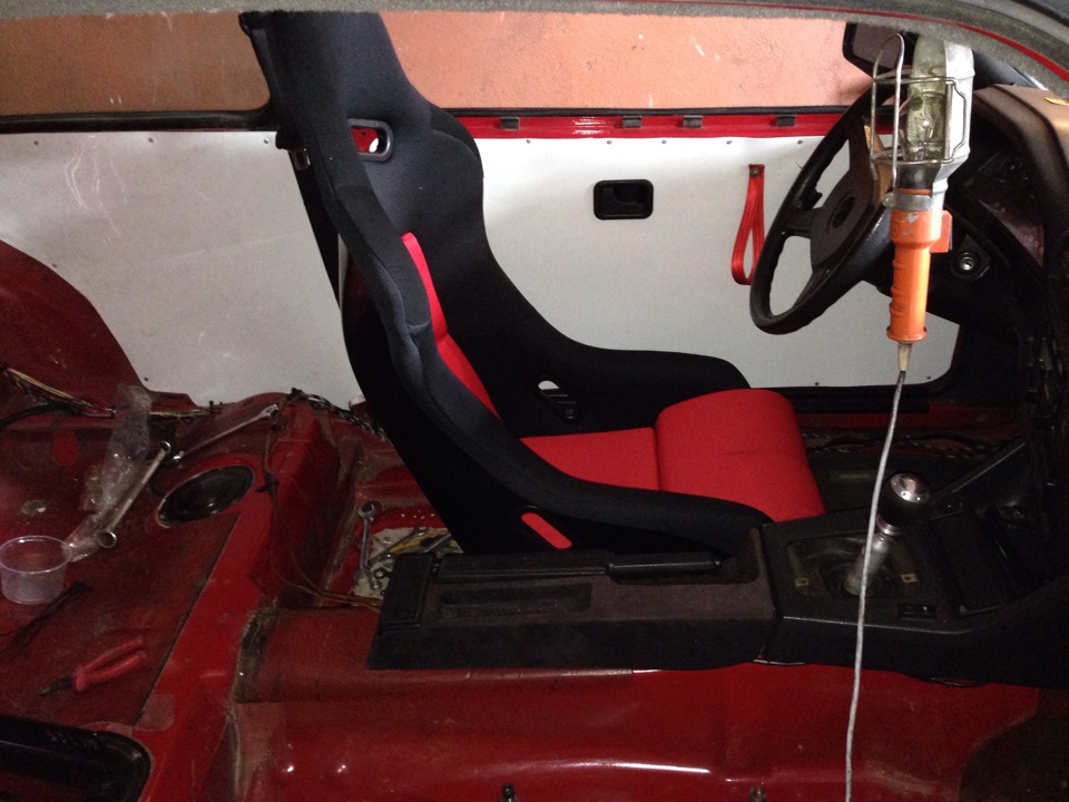 Встановив ковші 3