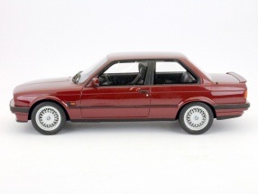 BMW 325is E30 1990 1:18 OttOmobile хто живе? 3