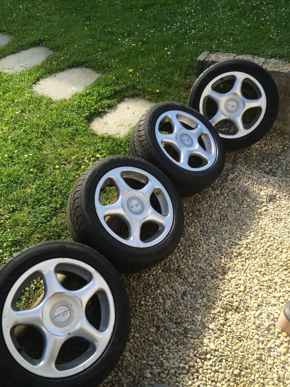 Продам колеса р15 4х100 205 50 1
