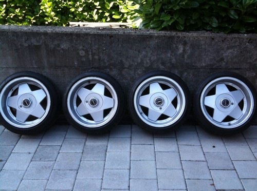 Satz Borbet A 9x16 BMW E30 4x100 1
