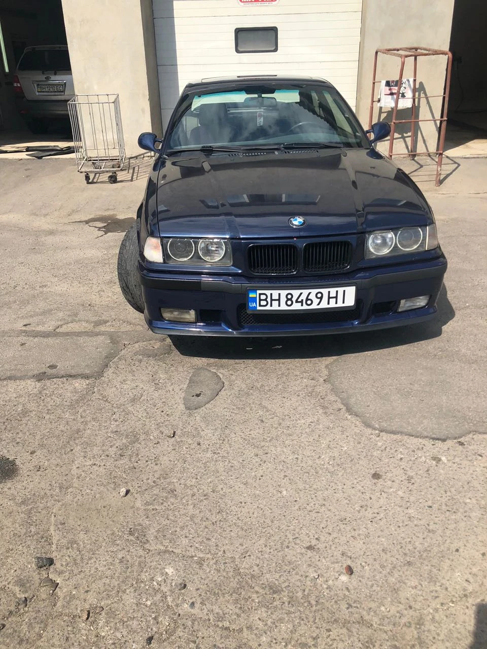Продам е36