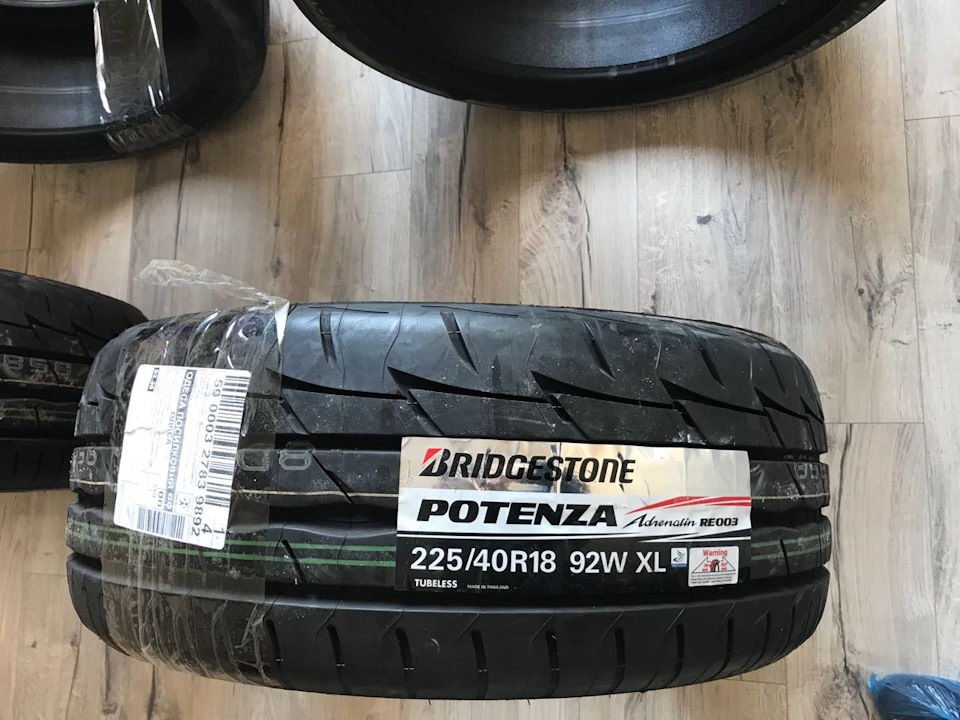Hankook RS3 Z222 & Bridgestone Potenza Adrenalin RE003 4