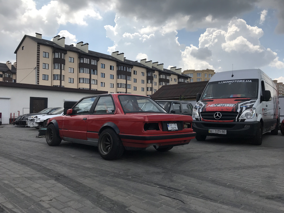 Video - Аварія на тому ж місці, доля проекту, новий вихлоп. Евакуація на Nomotors та презентація UDC 2018 1