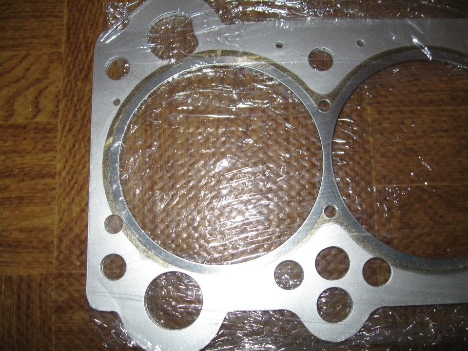 Custom Cylinder Head Gasket 3