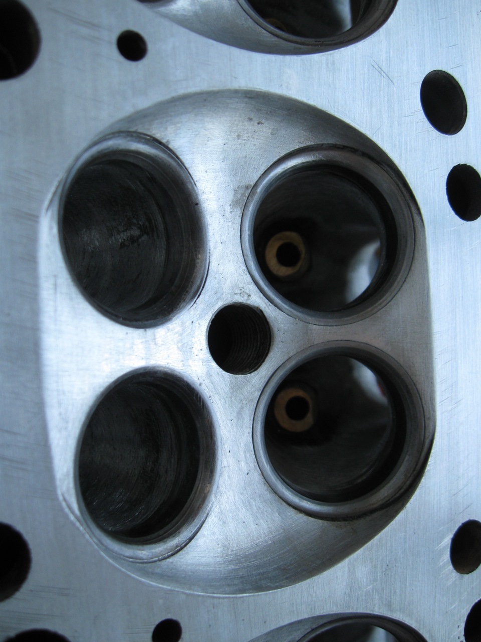 Exhaust Manifold I 4