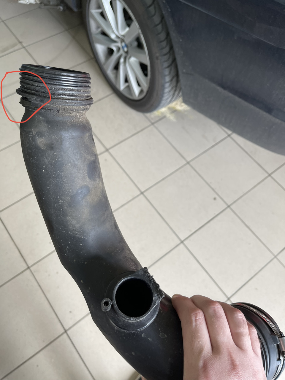 #17: Заміна подушок двигуна, inlet pipe 2