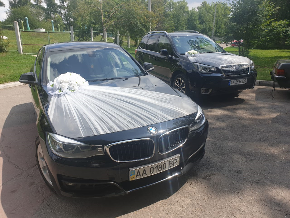 Заміна передніх гальмівних колодок і дивимося як потіє сальник 3