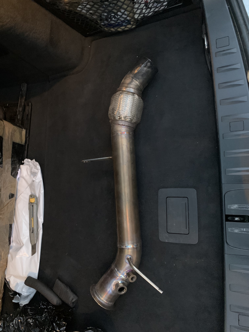 BMW E91 320d Downpipe n47 3