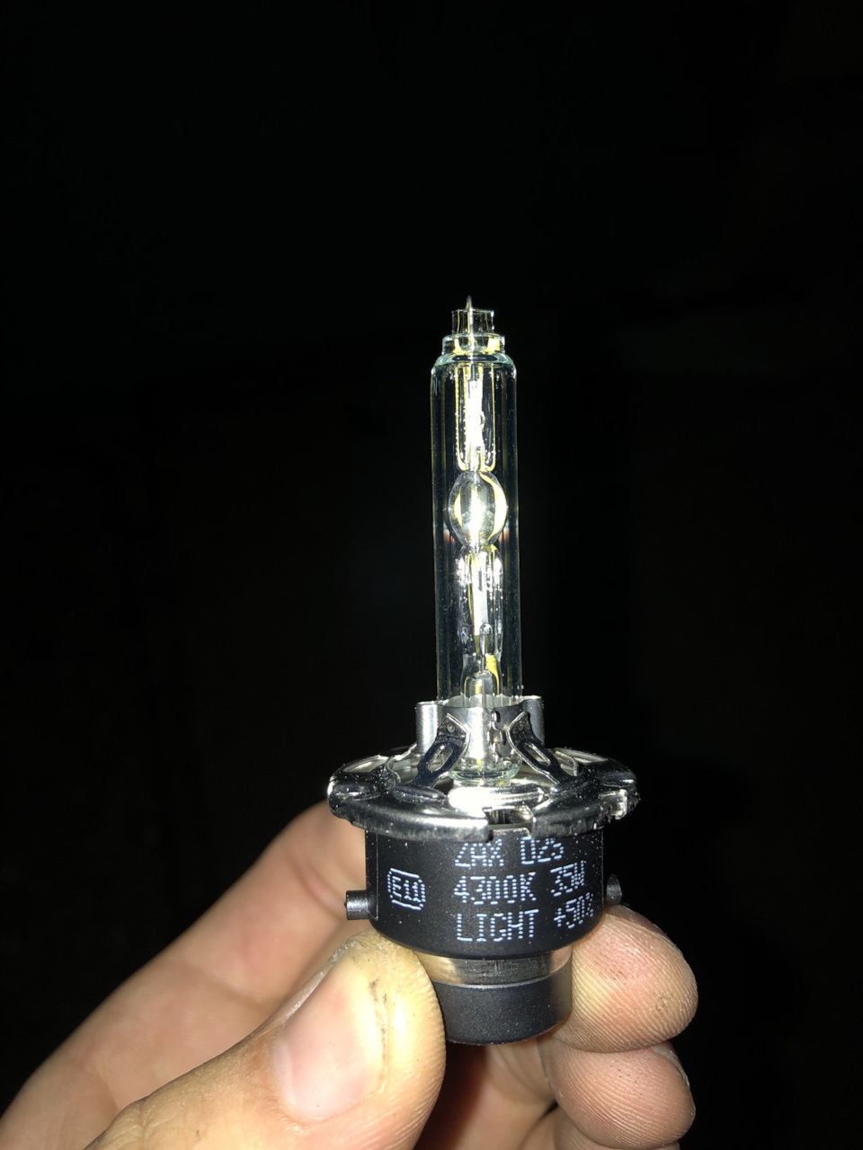 Заміна ксенонових ламп, Zax metal base D2S 2