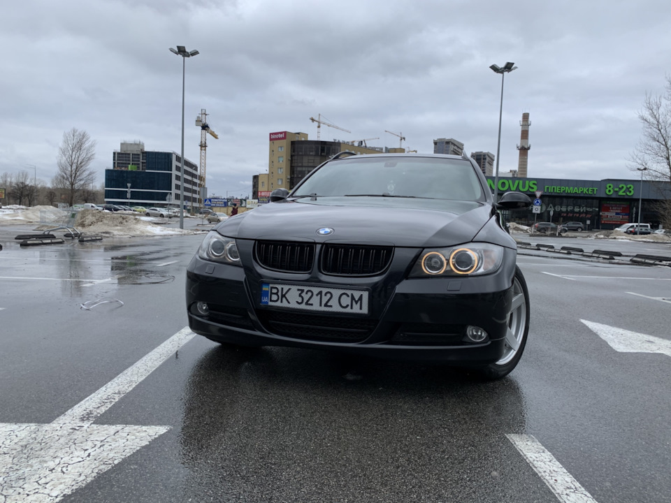 Продам чудовий автомобіль. 1