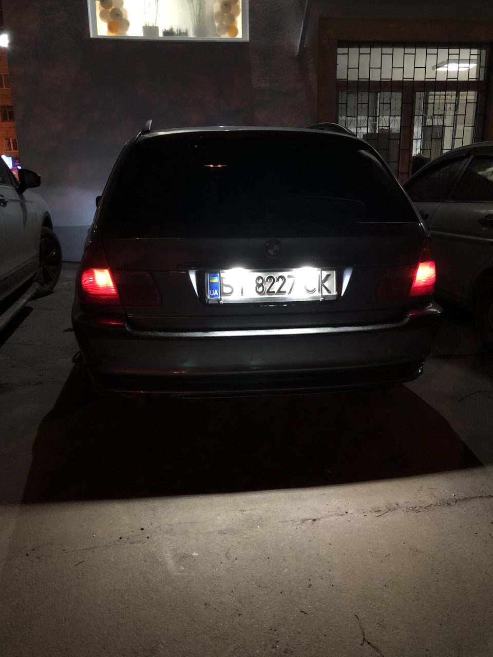 Заміна підсвічування номера 3