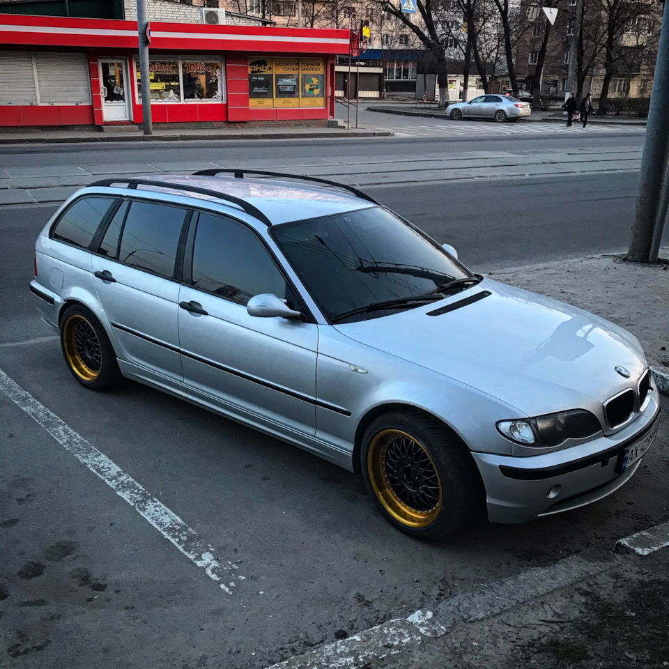 З дивана 4