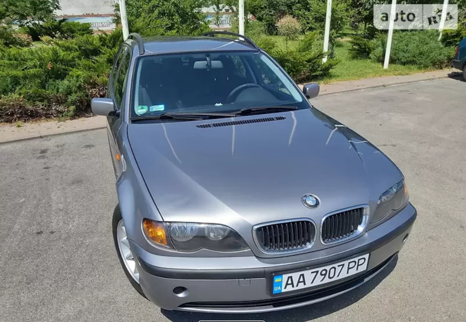 ПРОДАЄТЬСЯ хороша BMW у Києві! 1