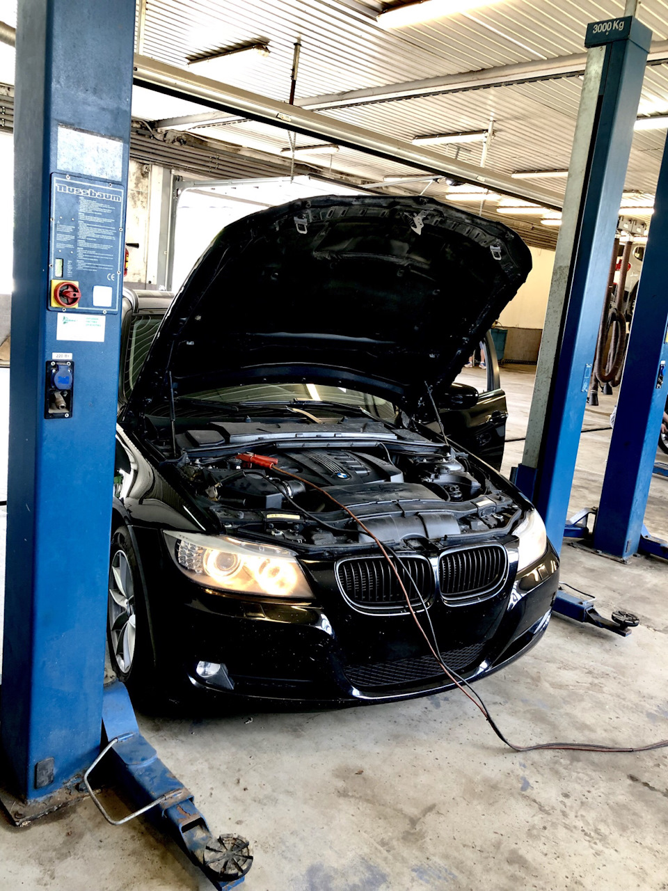 #3. Перевірка BMW на дилері 😎 1