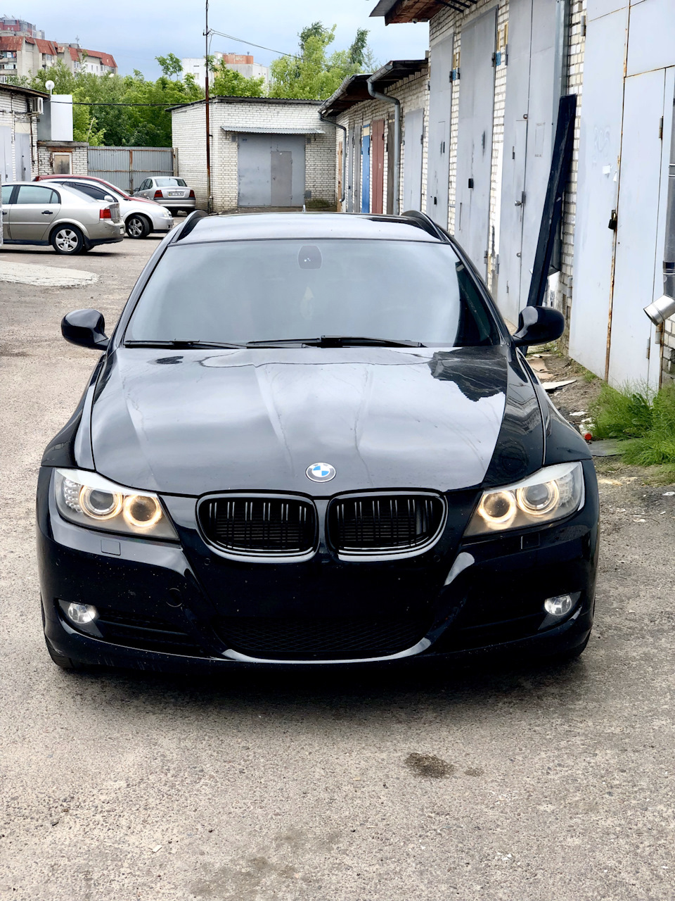 #5. New BMW Grill 4