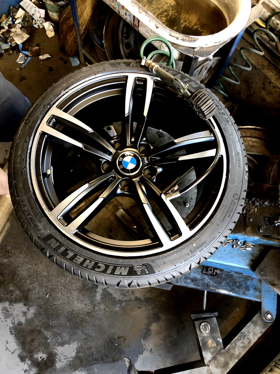 #7. Michelin Primacy 4 225/40 R18 92 Y 4