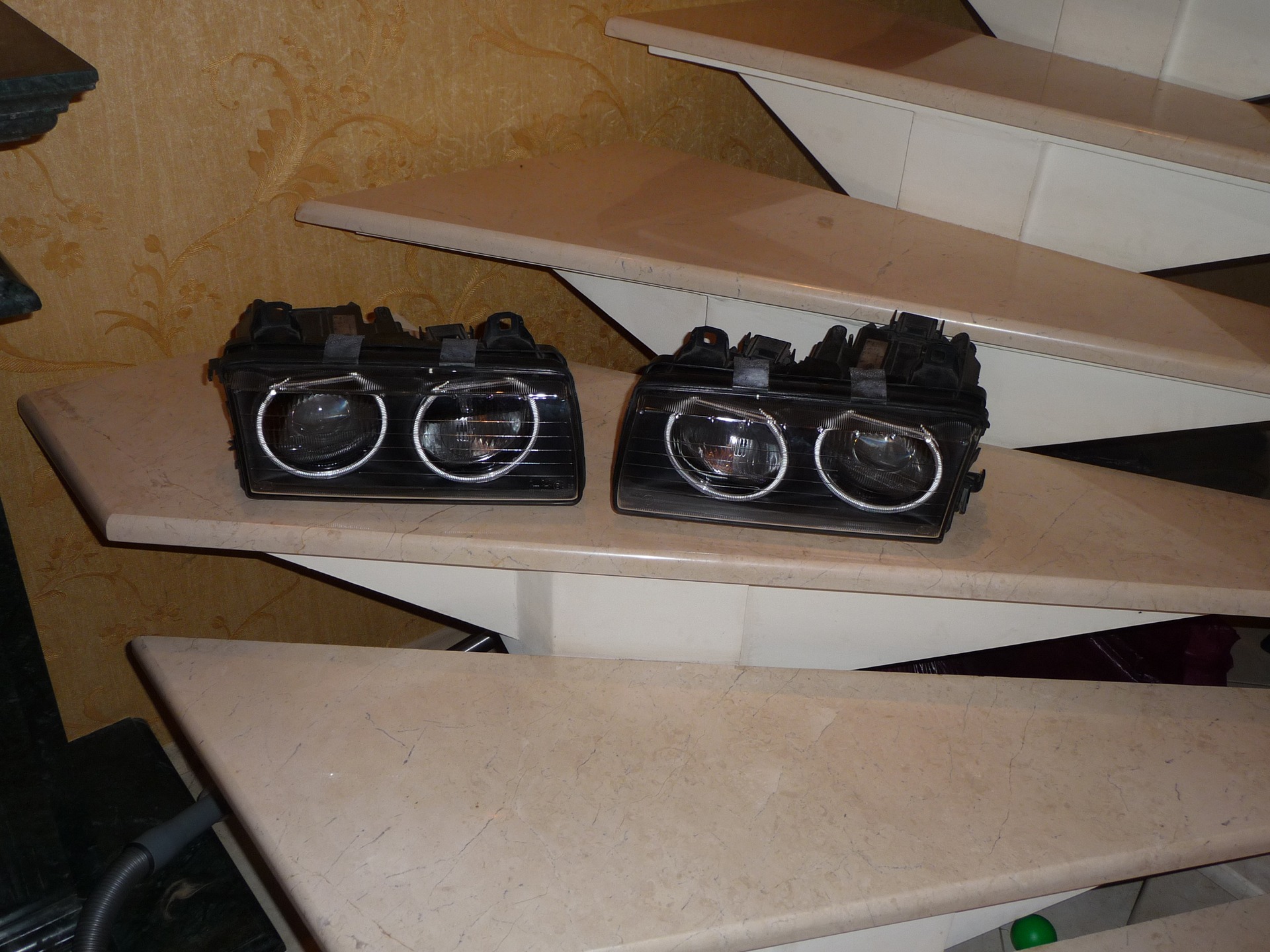 Hella black & Angel Eyes 3